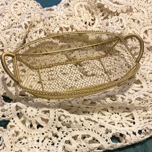 2/$30 Vintage Oval Wire Handled Basket 12”x8”x2.5” Antique Gold Brass Color